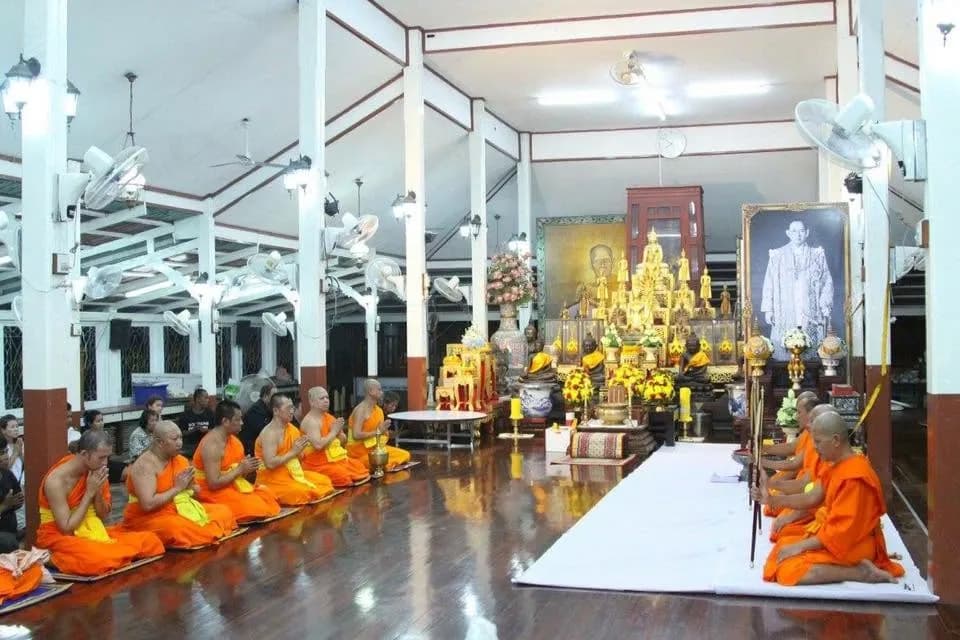 สวดพระอภิธรรมพระบรมศพ พระบาทสมเด็จพระเจ้าอยู่หัวในพระบรมโกศ ณ วัดจุฬามณี ปี ๒๕๕๙